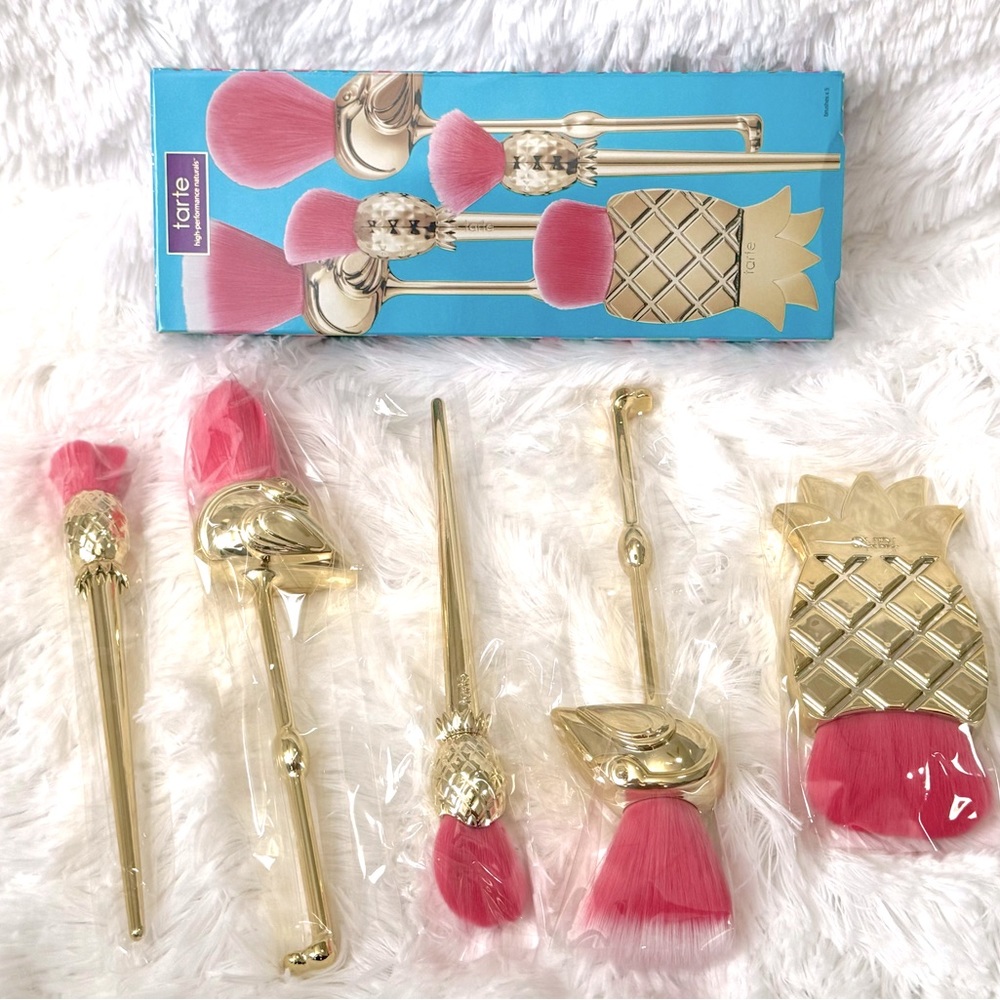 NEW Tarte Flamingo Let's Flamingle Makeup Brush Set Gift Set